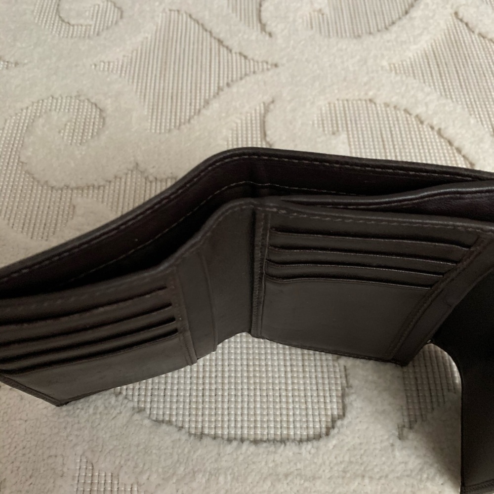 Coach brown canvas trifold wallet - Picture 6 of 11